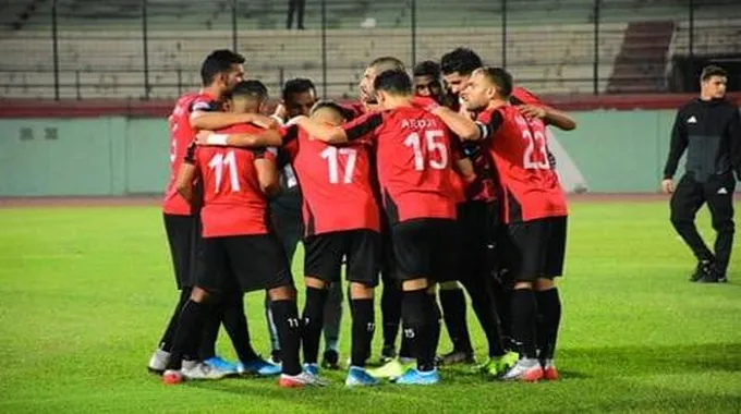 اتحاد الجزائر يتأهل في الصدارة إلى ربع نهائي