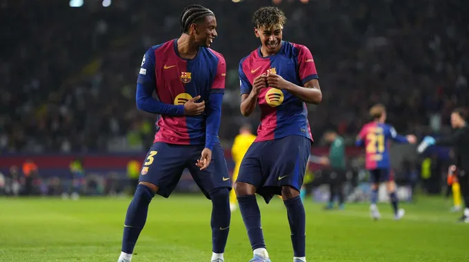برشلونة يتوج بلقب الدوري الإسباني 2024-2025