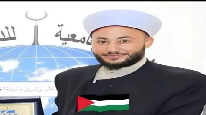 صلاة الجنازة للشاب المالي أبوبكر سيسي