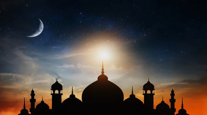 موعد شهر رمضان وعيد الفطر لعام 2025